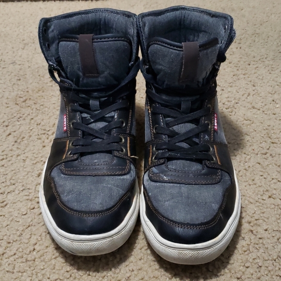 Levi's High Tops - Picture 1 of 4